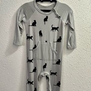 Kyte Baby black cat longall